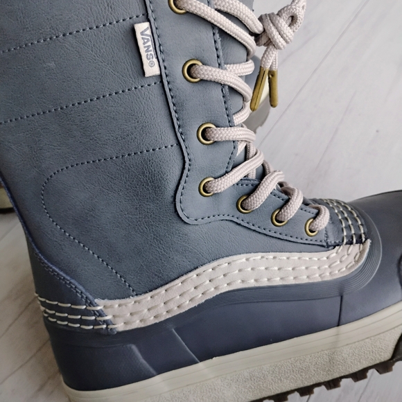 VANS NEW Standard Snow MTE Boots - Picture 7 of 16